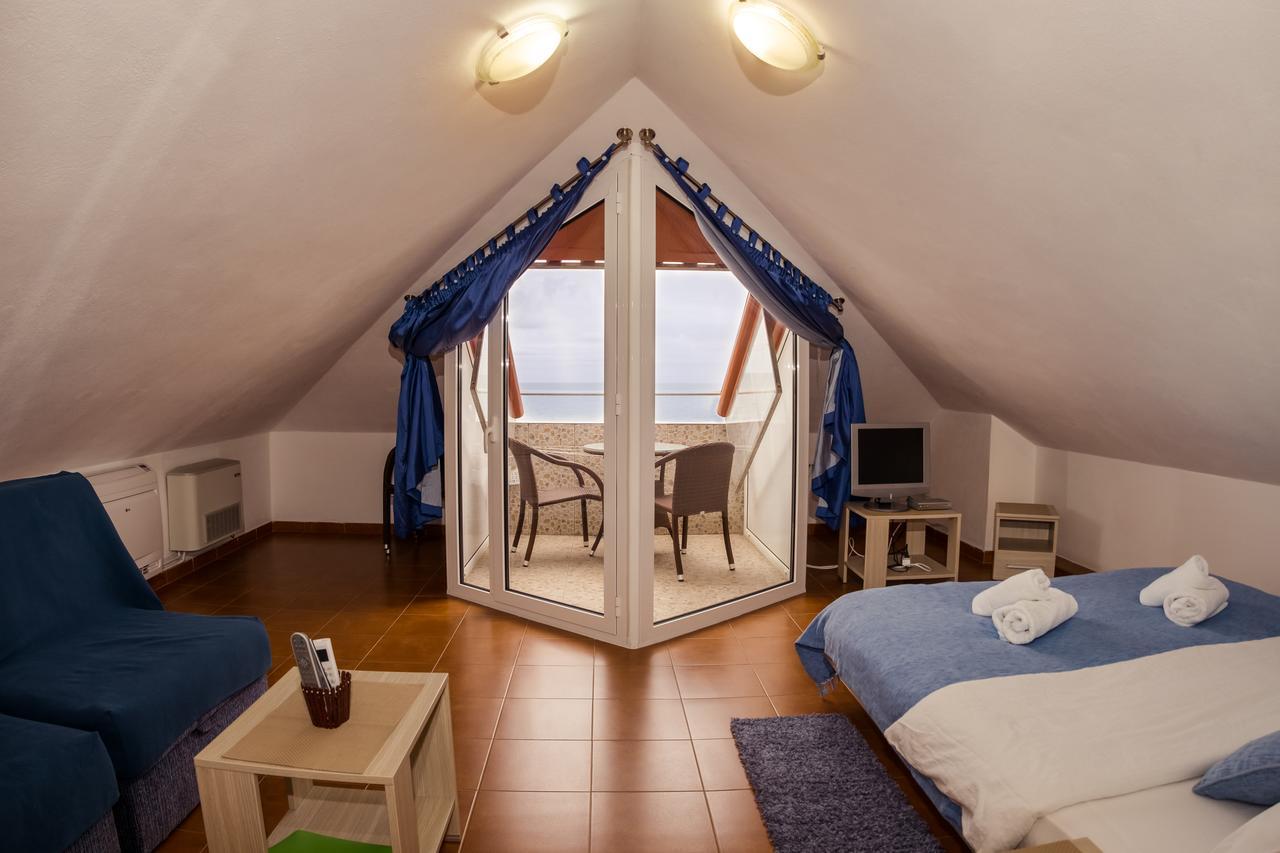R-Club Old Town Apartments Budva Extérieur photo